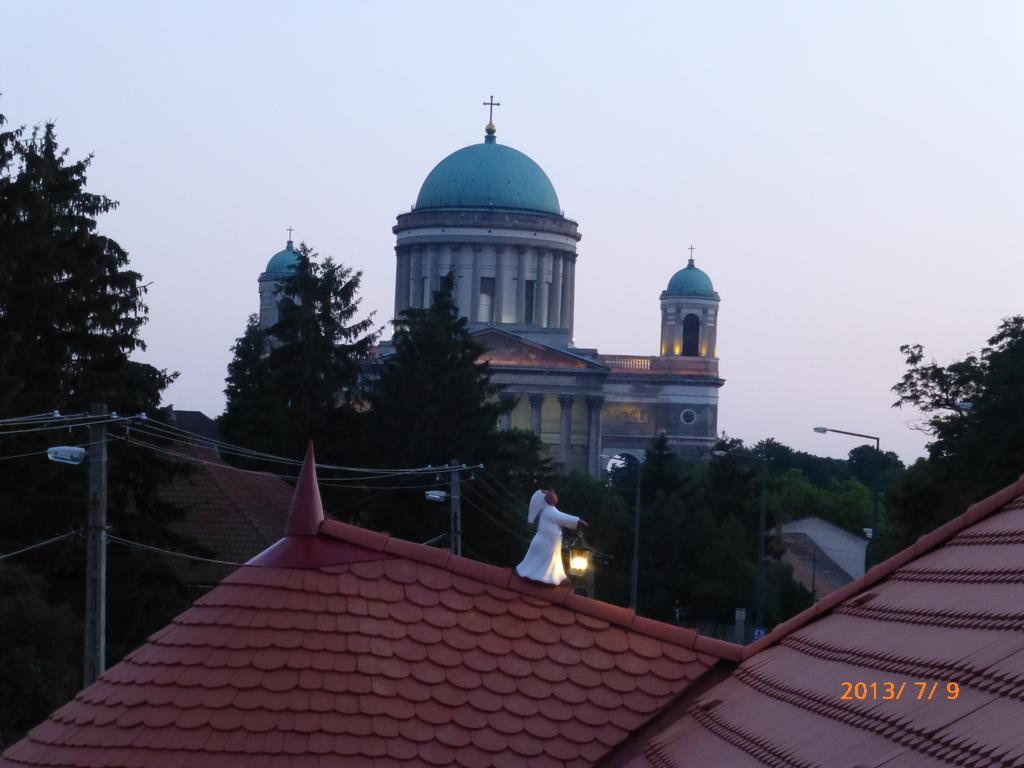 Szent Kristof Panzio Hotel Strigoniu Cameră foto