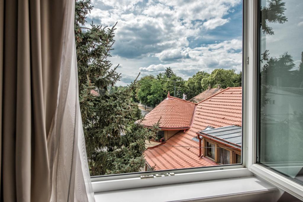 Szent Kristof Panzio Hotel Strigoniu Cameră foto